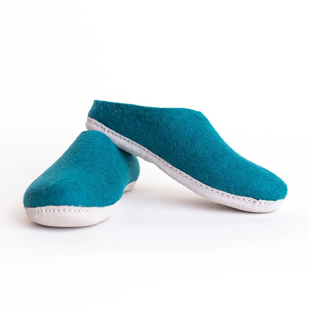 Didi Wool Slipper Clog in Peacock