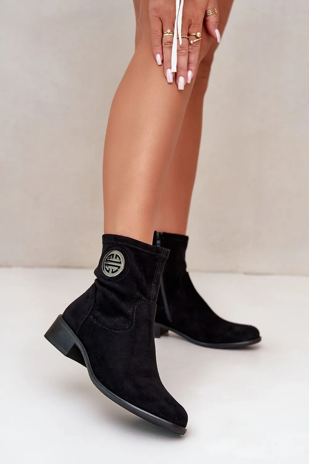 Heel boots