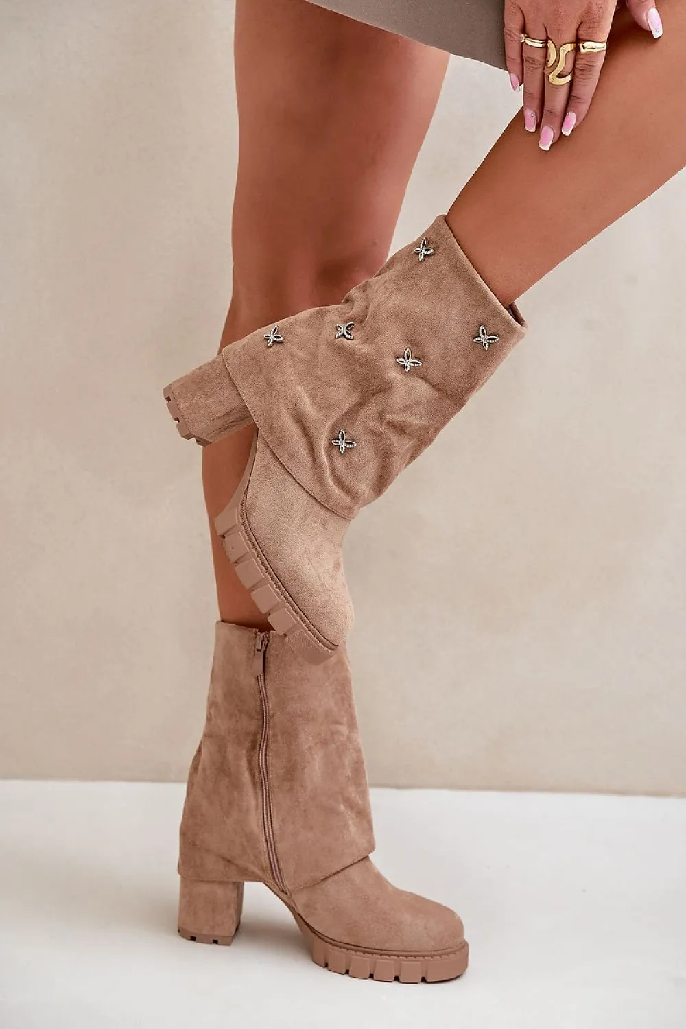 Heel boots
