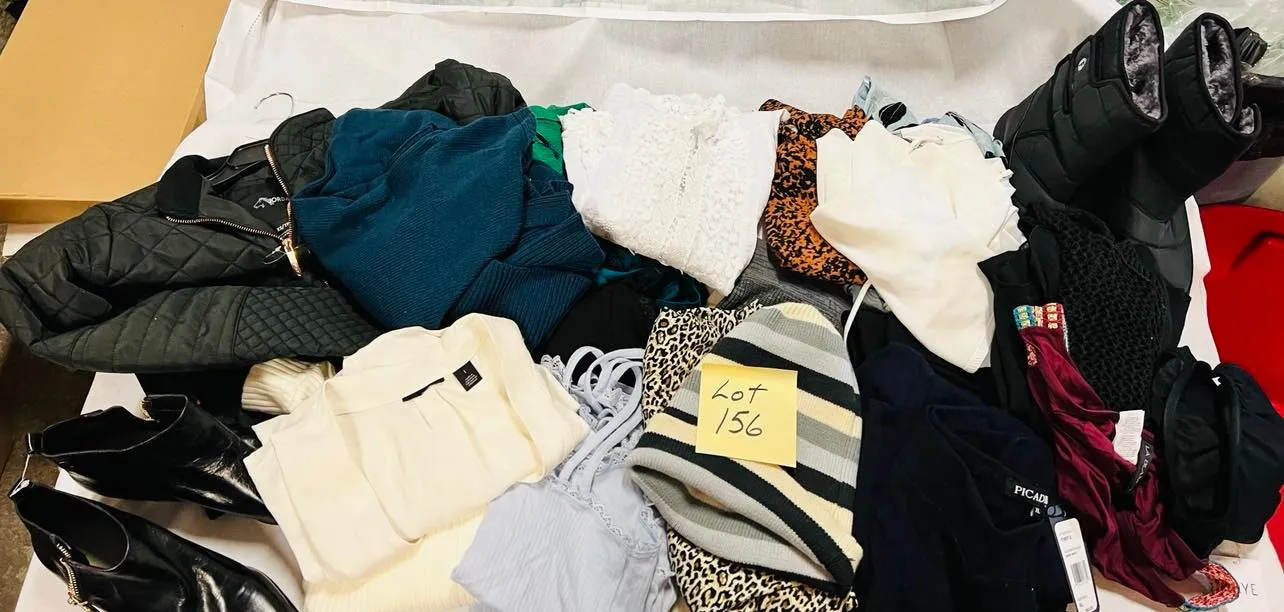 Lot 156- Large Women's Clothing Lot, Mixed New/Returns, Nordstrom/Amazon, Tops, Pants, designer boots, swim, winter boots, 30 Pieces, Retails $600 