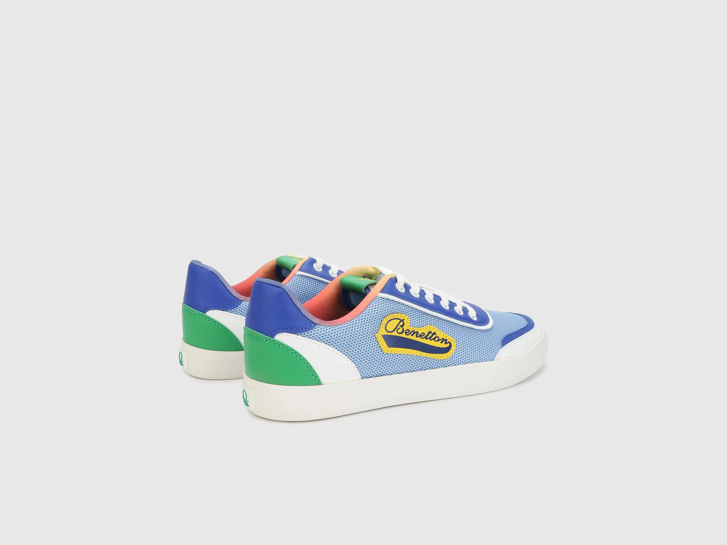 Men Textured Lace-up Sneakers