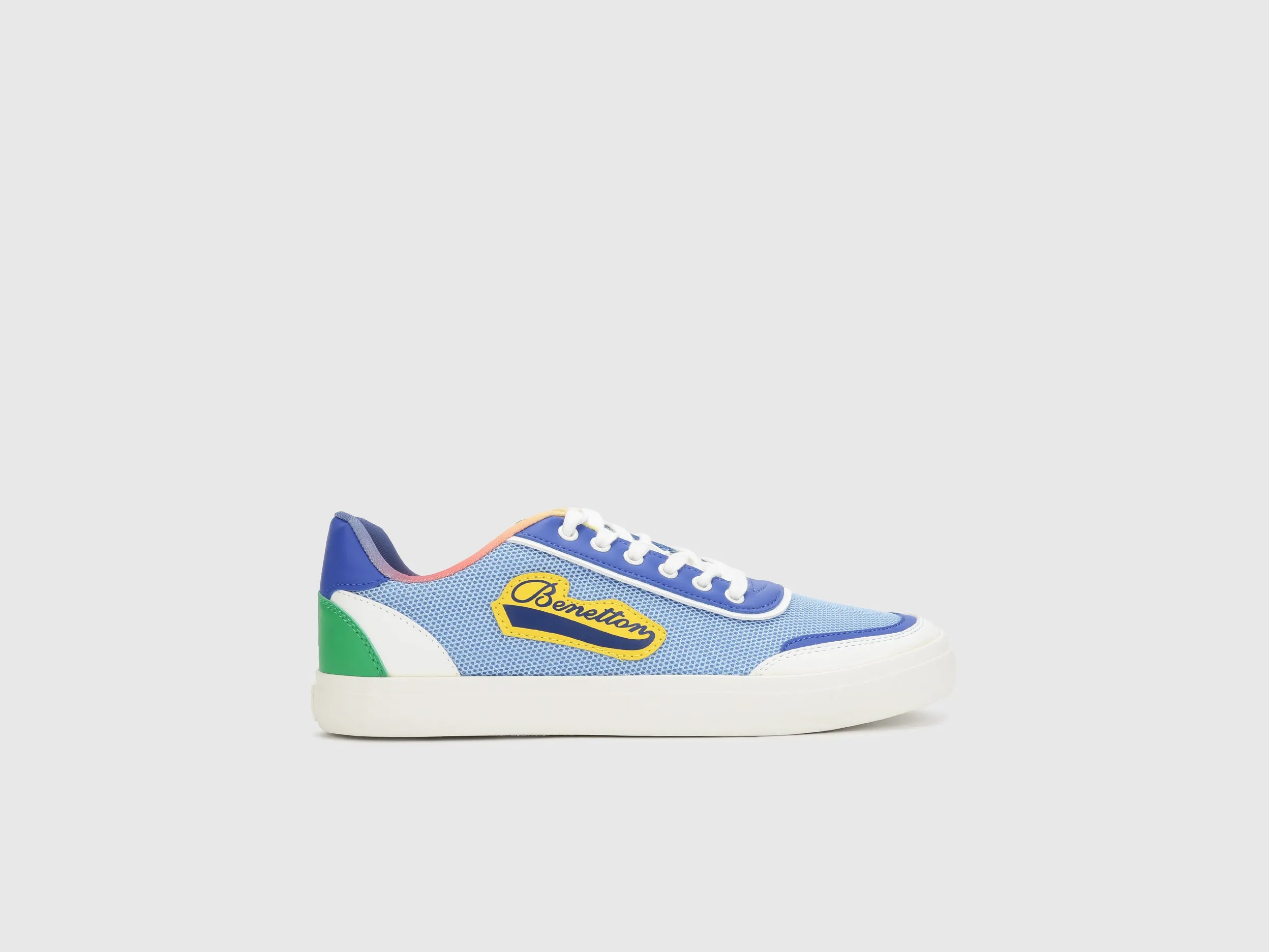 Men Textured Lace-up Sneakers