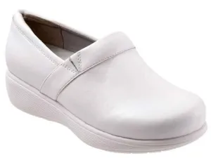 Softwalk Meredith Sport - Women's Clog White (100)