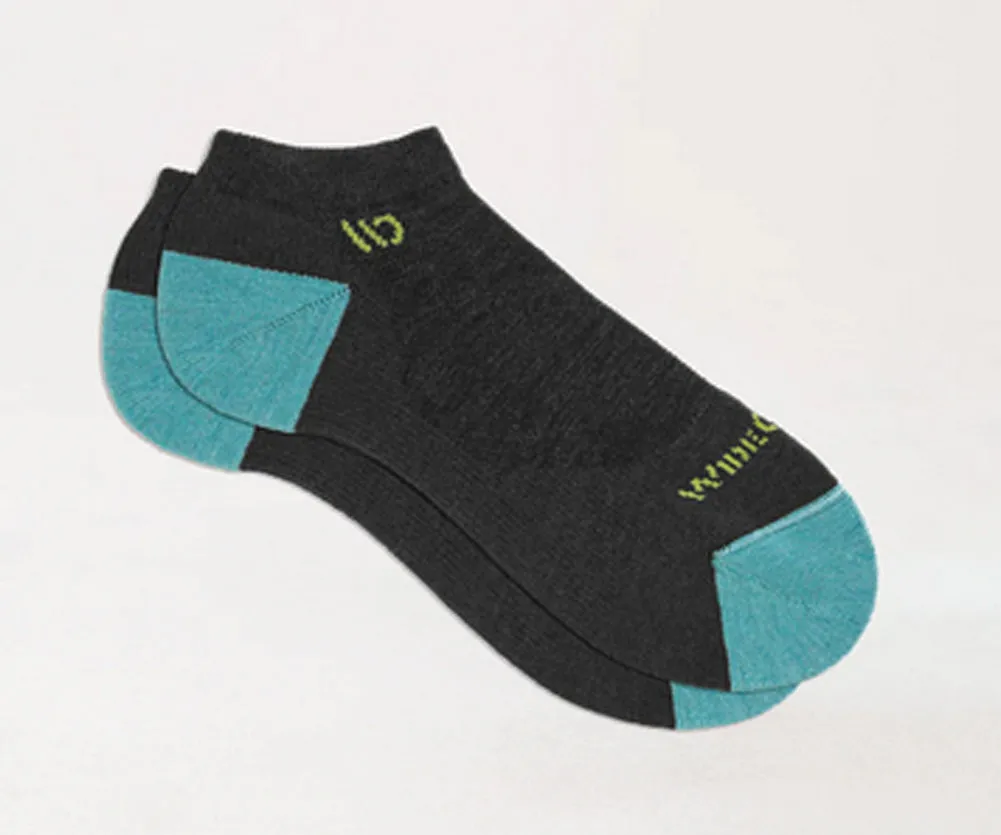 Women’s Solid Cushioned No Show Socks - 9500